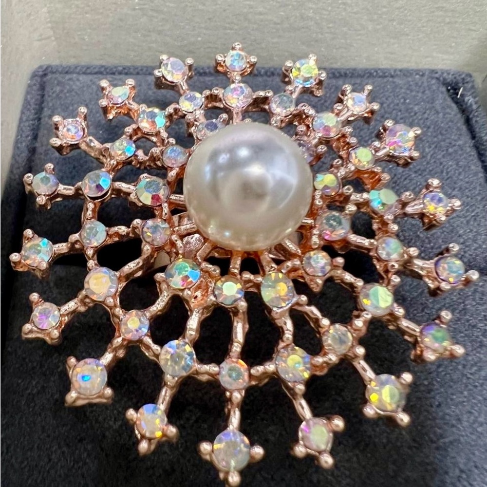 Rose Gold Pearl and Crystal Ring